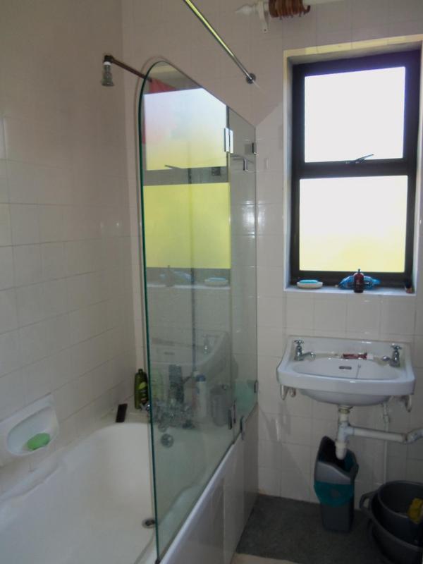 To Let 1 Bedroom Property for Rent in Rondebosch Western Cape